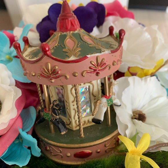 Horse Carousel & Flower Custom Fascinator / Hat main image 4